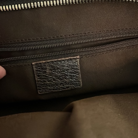 Vintage authentic Gucci handbag - Picture 10 of 16